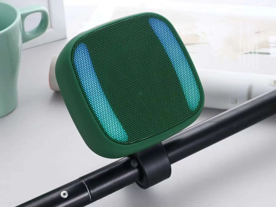 Parlante Bluetooth F88 IPX4